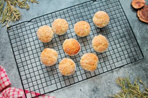 Маффины с кокосовой стружкой Маффины с кокосовой стружкой