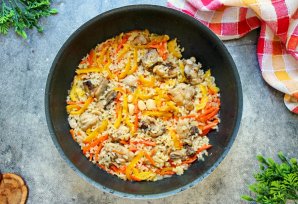 Плов из окорочков Плов из окорочков