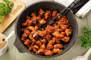 Гуляш с макаронами Гуляш с макаронами