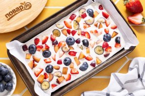 Замороженный йогурт с ягодами