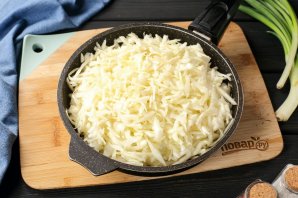 Вареники со свежей капустой Вареники со свежей капустой