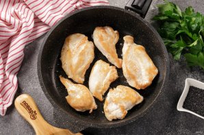 Бездрожжевой пирог с курицей Бездрожжевой пирог с курицей