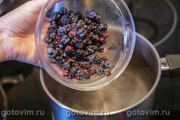 Компот из костяники и ежевики Компот из костяники и ежевики