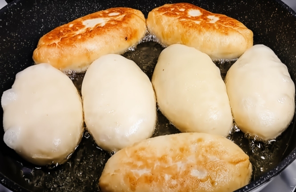 Пирожки с капустой на быстром тесте: недорогие и вкусные. Выпечка без лишних хлопот Пирожки с капустой на быстром тесте: недорогие и вкусные. Выпечка без лишних хлопот