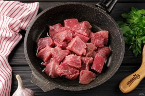 Говядина с зелёным горошком Говядина с зелёным горошком