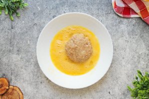 Котлеты с чесноком Котлеты с чесноком