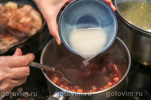 Соус к мясу из клюквы с виноградом Соус к мясу из клюквы с виноградом