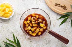 Кисло-сладкий соус с ананасами китайский Кисло-сладкий соус с ананасами китайский