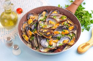 Ракушки мидии в сливочном соусе Ракушки мидии в сливочном соусе