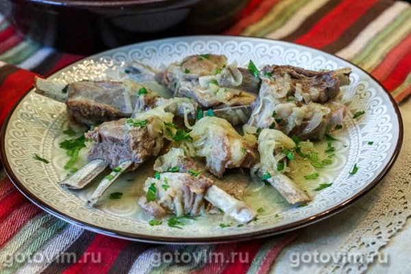 Тушеные бараньи ребрышки