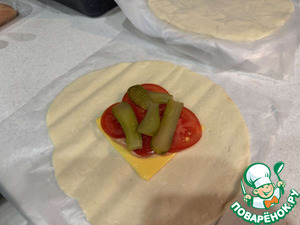 Закрытый бургер в лепешке роти Закрытый бургер в лепешке роти