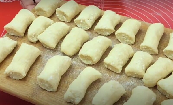 Давно забытый рецепт из СССР. Так готовила моя мама: простое творожное печенье Давно забытый рецепт из СССР. Так готовила моя мама: простое творожное печенье