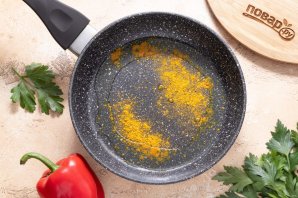 Картофель с морковью и перцем Картофель с морковью и перцем