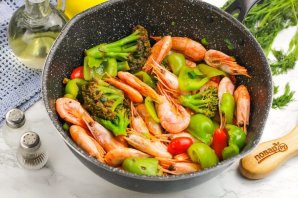Креветки с овощами Креветки с овощами