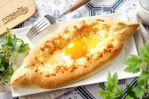 Аджарские хачапури "Лодочка"