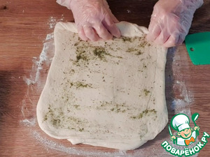 Хлеб из слоеного теста с травами Хлеб из слоеного теста с травами