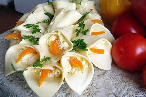 Оригинальная закуска «Каллы» Оригинальная закуска «Каллы»