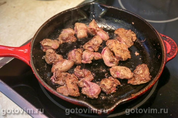 Печень с яблоками по-берлински Печень с яблоками по-берлински