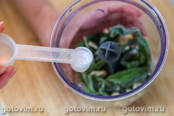 Бараньи ребрышки в мятном маринаде на мангале Бараньи ребрышки в мятном маринаде на мангале