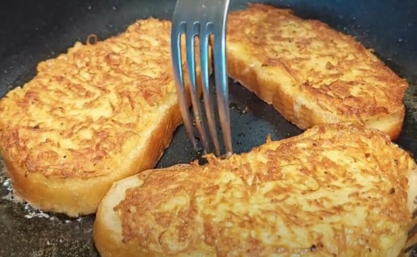 Секрет идеального перекуса: горячие бутерброды, которые дети просят снова и снова. Сразу 2 варианта Секрет идеального перекуса: горячие бутерброды, которые дети просят снова и снова. Сразу 2 варианта