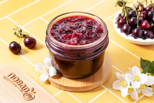 Вишневое варенье с ромом