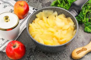 Пюре из яблок