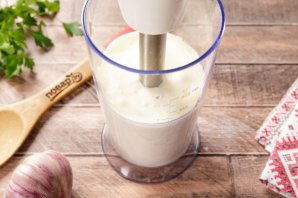 Майонез с чесноком Майонез с чесноком