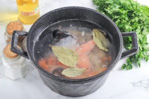 Уха из форели с рисом Уха из форели с рисом