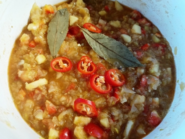 Кабачковая икра с яблоками и грибами Кабачковая икра с яблоками и грибами