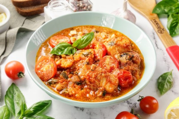 Треска, запеченная под соусом Треска, запеченная под соусом