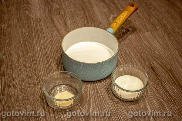 Веганский торт из миндальной муки с панна коттой с малиновым желе