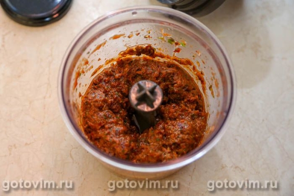 Соус песто россо c вялеными помидорами (Pesto Rosso) Соус песто россо c вялеными помидорами (Pesto Rosso)
