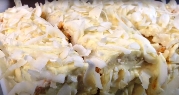 Безумно нежный торт “Рафаэлло”. Выпечка за 15 минут: простой домашний рецепт Безумно нежный торт “Рафаэлло”. Выпечка за 15 минут: простой домашний рецепт