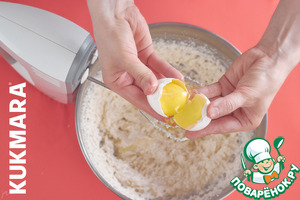 Клубничный кекс с хрустящим топпингом