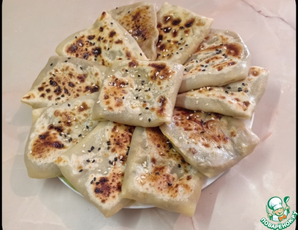 Пирожок с тыквой (каду-бичак) Пирожок с тыквой (каду-бичак)