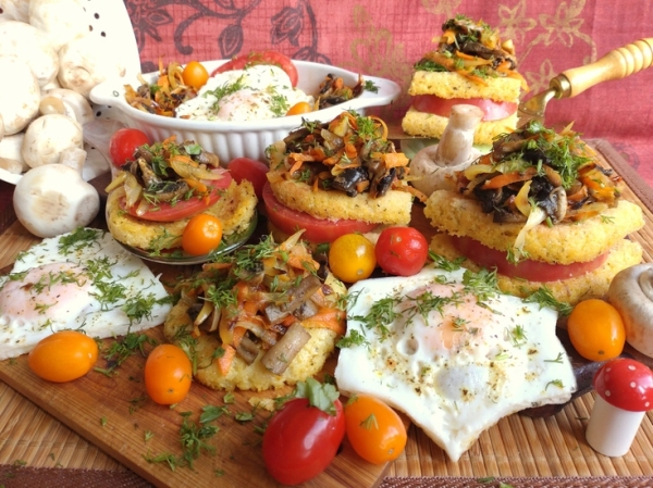 Закуска из овощей и грибов на поленте Закуска из овощей и грибов на поленте