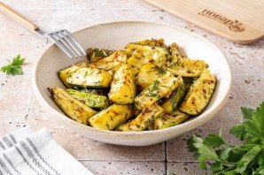 Кабачки с чесноком в духовке Кабачки с чесноком в духовке