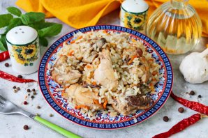 Плов с курицей в мультиварке Плов с курицей в мультиварке