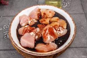 Филе куриное в соевом соусе на сковороде Филе куриное в соевом соусе на сковороде