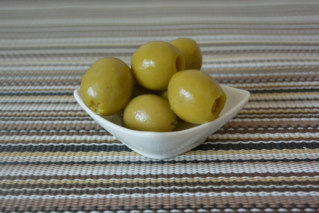 Новогодняя закуска "шарики" Новогодняя закуска "шарики"