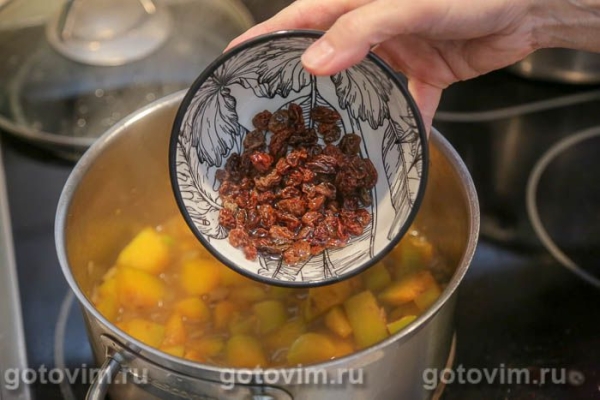 Перловка с тыквой и изюмом Перловка с тыквой и изюмом