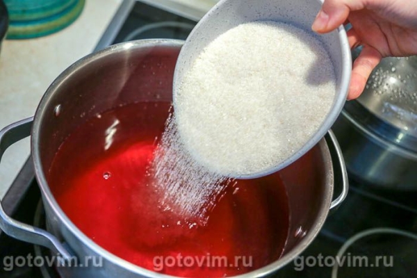 Компот из малины и красной смородины на зиму