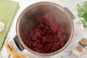 Борщ в мультиварке Борщ в мультиварке