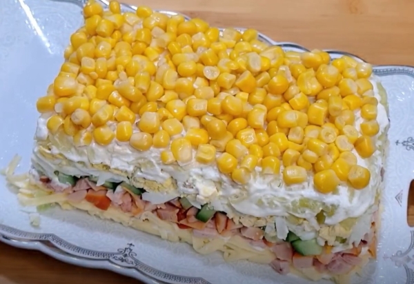 Перестала готовить Шубу и Оливье. Салат «Нежная Жена» — затмевает все другие блюда на праздничном столе Перестала готовить Шубу и Оливье. Салат «Нежная Жена» — затмевает все другие блюда на праздничном столе