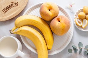 Смузи с персиком и бананом Смузи с персиком и бананом