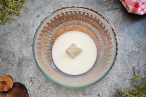 Пирожки жареные во фритюре с мясом