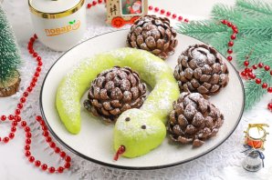 Торт "Змейка" на Новый год Торт "Змейка" на Новый год