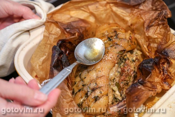 Грудинка в маринаде гремолата, запеченная при низкой температуре Грудинка в маринаде гремолата, запеченная при низкой температуре