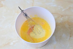 Торт молочная девочка с клубникой