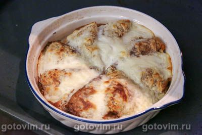 Запеканка блинная с фаршем и сырным соусом бешамель